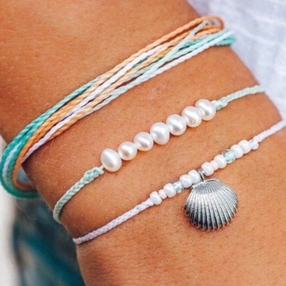 Pura Vida Bracelet Bundle Combo Set of 3. Clam Shell. Beaded Pearls. Catalina - Picture 1 of 16